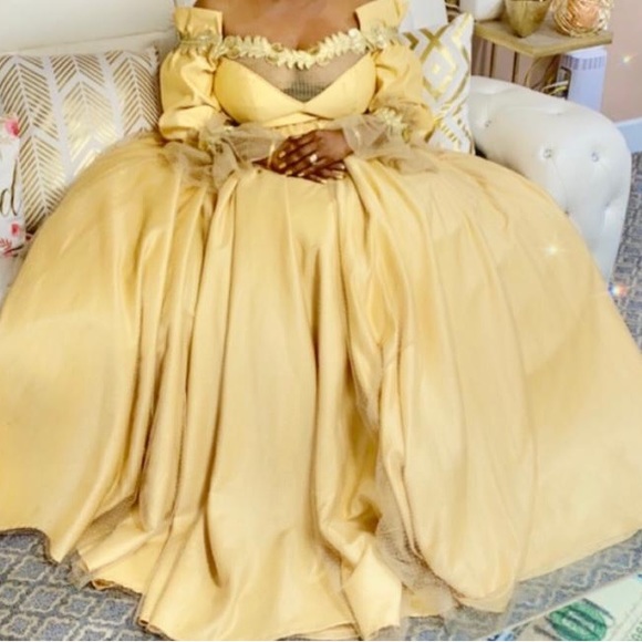 Evening gown - Picture 4 of 5